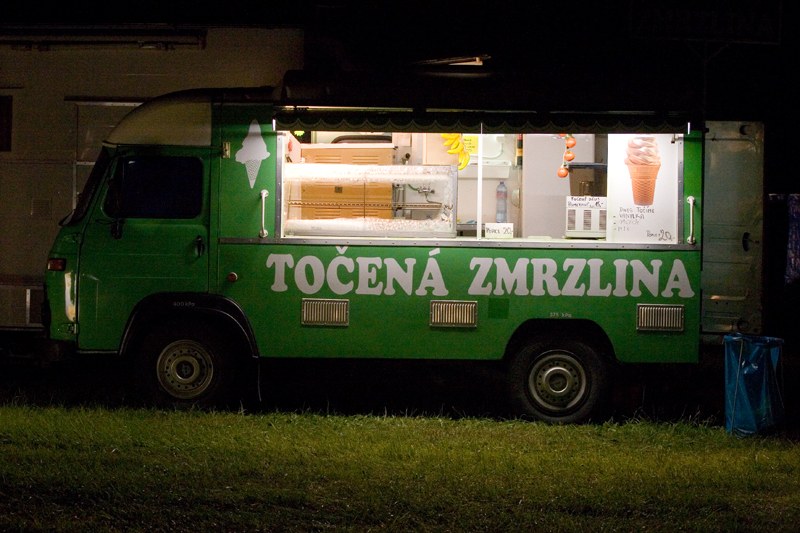 zpt na strnku s nhledy