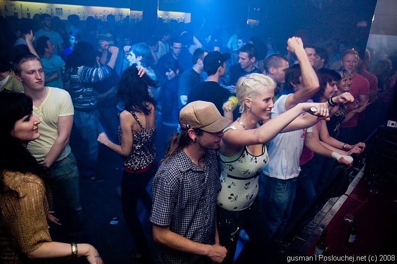 VIBE VS. SELECTRO – THE CLOSING PARTY - Pátek 13. 6. 2008