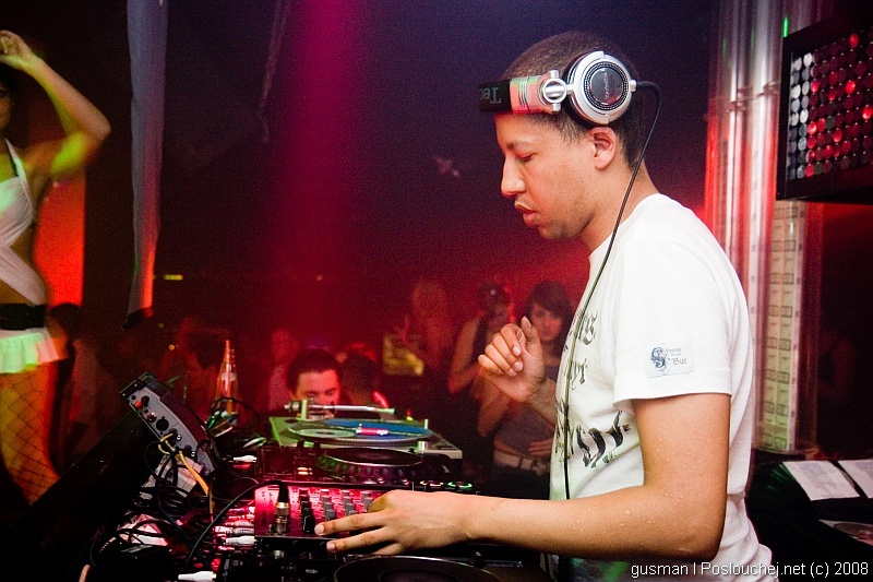 VIBE VS. SELECTRO – THE CLOSING PARTY - Pátek 13. 6. 2008