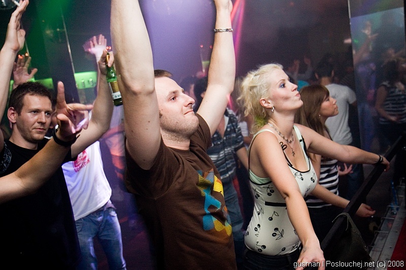 VIBE VS. SELECTRO – THE CLOSING PARTY - Pátek 13. 6. 2008