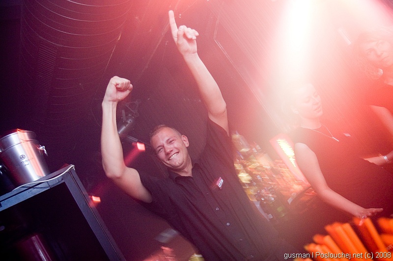 VIBE VS. SELECTRO – THE CLOSING PARTY - Pátek 13. 6. 2008