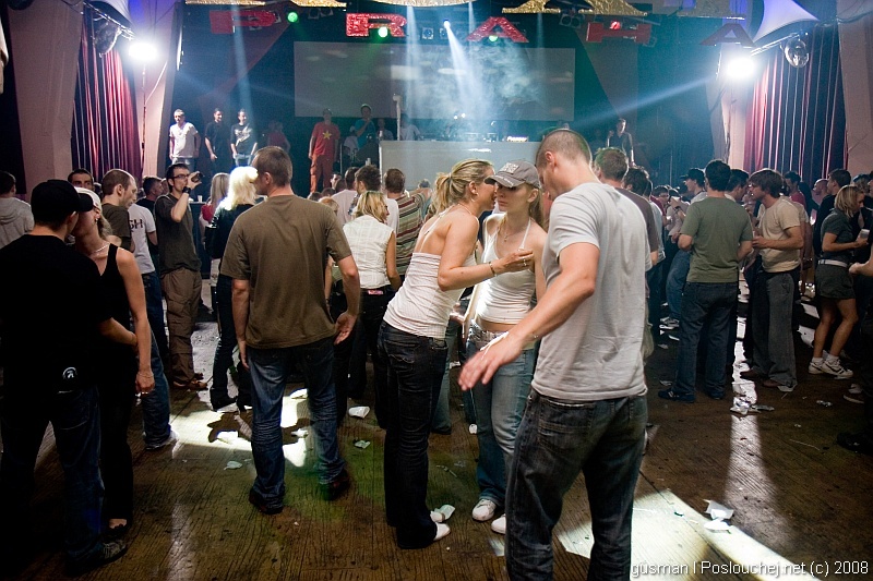 VIBE VS. SELECTRO – THE CLOSING PARTY - Pátek 13. 6. 2008
