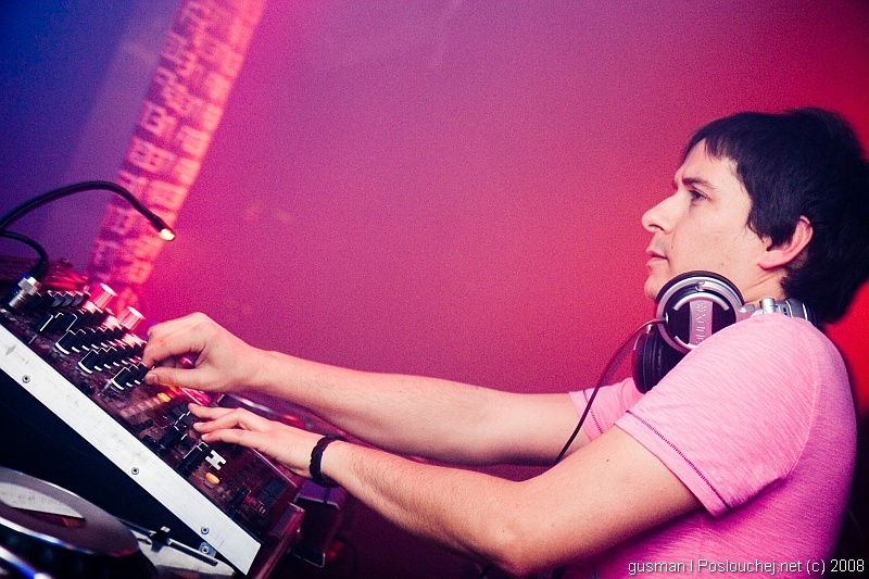 MUSICA PRESENTS PHATZOO - Sobota 21. 6. 2008