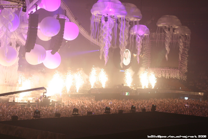 SENSATION WHITE (NL) - Sobota 5. 7. 2008