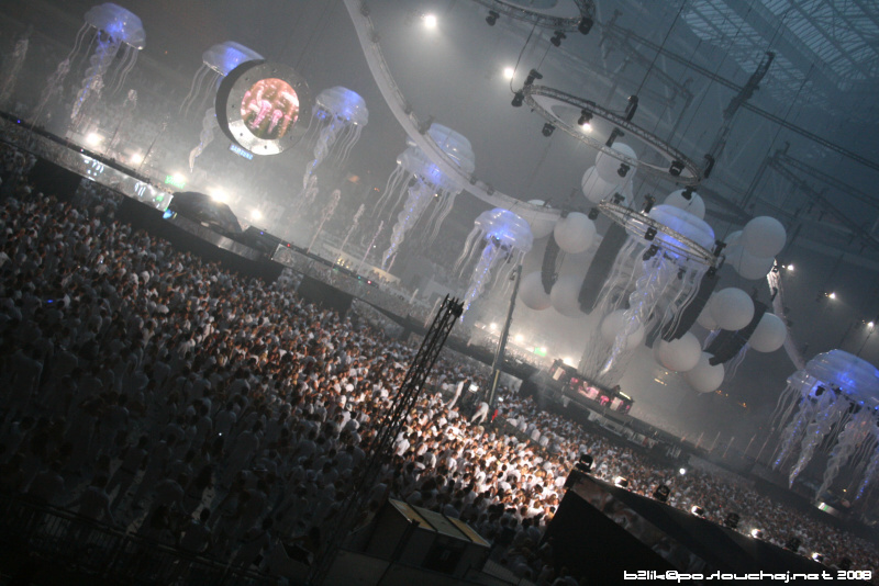 SENSATION WHITE (NL) - Sobota 5. 7. 2008