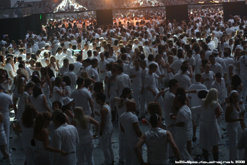 SENSATION WHITE (NL) - Sobota 5. 7. 2008