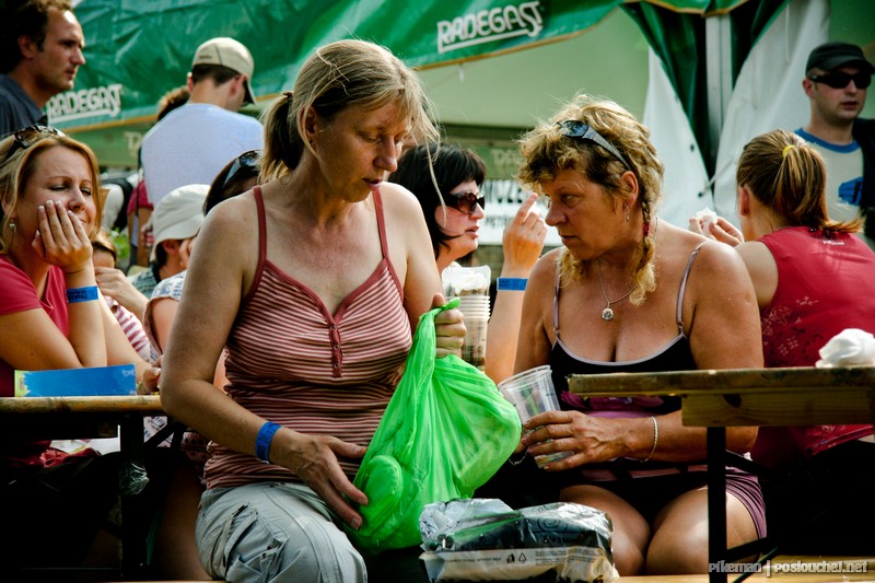COLOURS OF OSTRAVA (HOUSE STAGE) - Sobota 12. 7. 2008