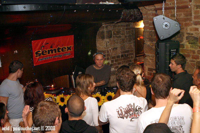 SUMMER OF LOVE WARM-UP - Sobota 9. 8. 2008