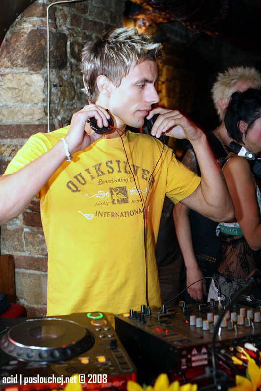 SUMMER OF LOVE WARM-UP - Sobota 9. 8. 2008