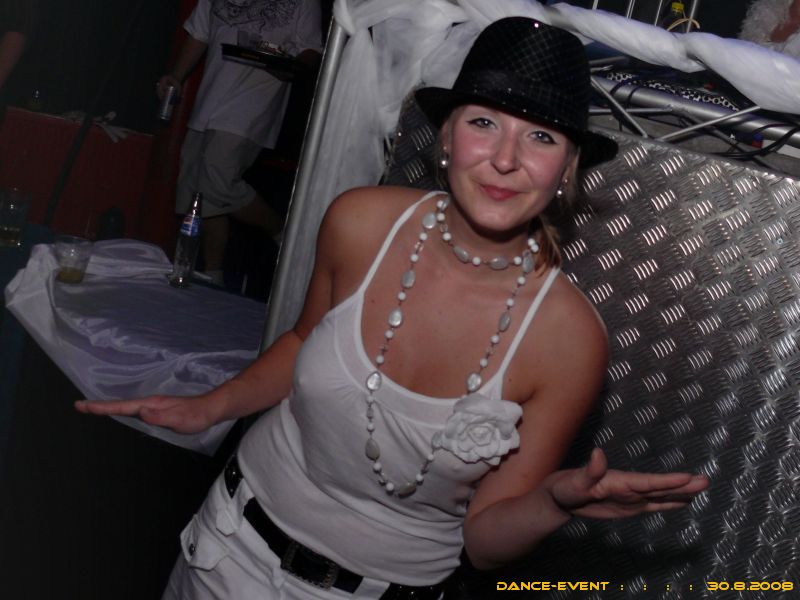 white amazing - 30.8.08