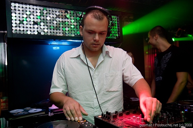 VIBE OPENING PARTY - Sobota 6. 9. 2008