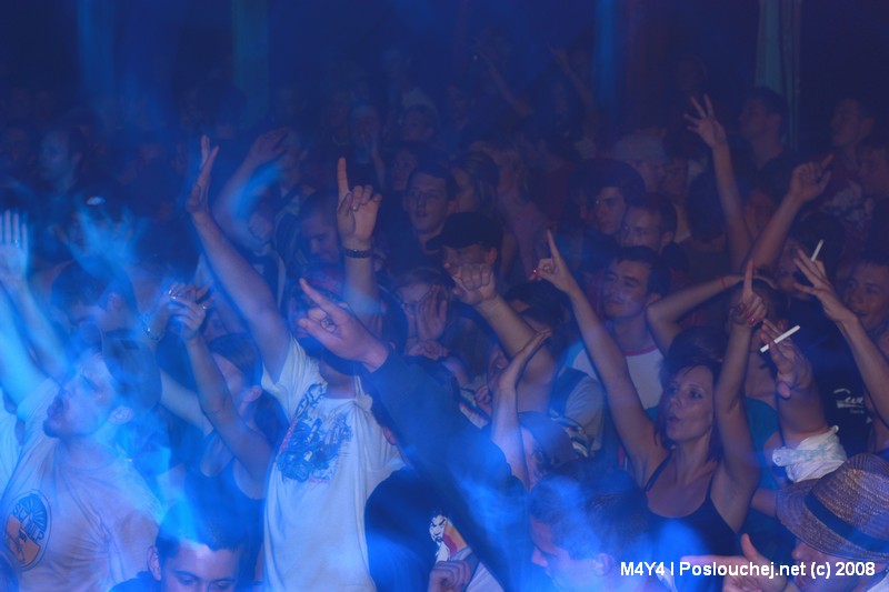 TAKE CONTROL - Pátek 19. 9. 2008