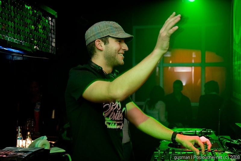 10th  BIRTHDAY OF MECCA - RESIDENT DJS 4 MECCA  - Sobota 20. 9. 2008