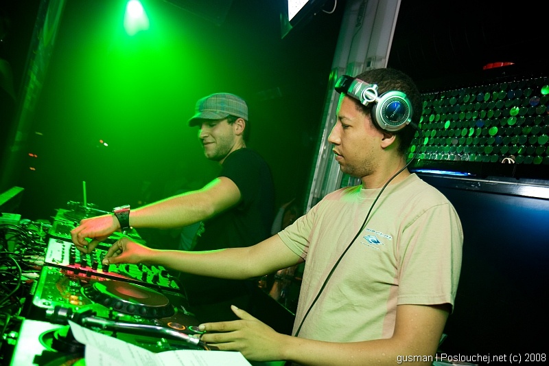 10th  BIRTHDAY OF MECCA - RESIDENT DJS 4 MECCA  - Sobota 20. 9. 2008