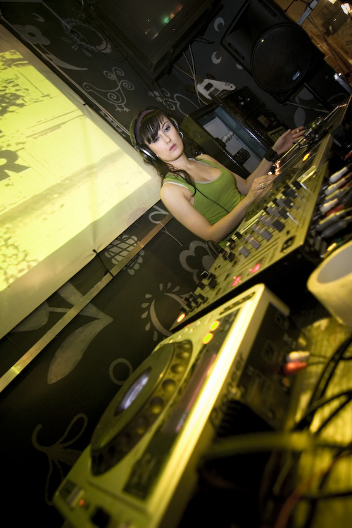 E-MOTION - Pátek 10. 10. 2008