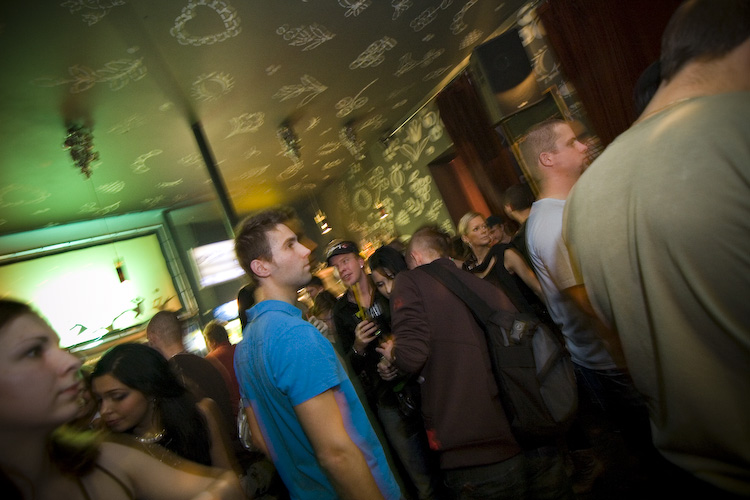 E-MOTION - Pátek 10. 10. 2008