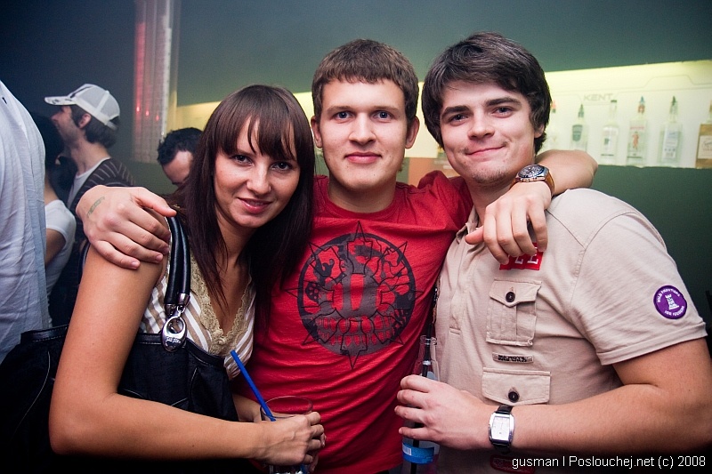 REHAB PRESENTS DJ SIMON.S - Pátek 10. 10. 2008