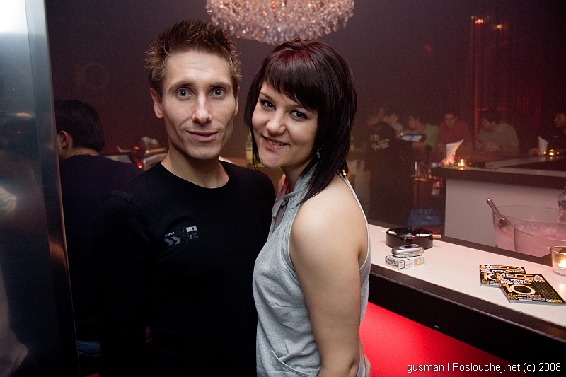 REHAB PRESENTS DJ SIMON.S - Pátek 10. 10. 2008