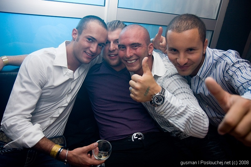 REHAB PRESENTS DJ SIMON.S - Pátek 10. 10. 2008