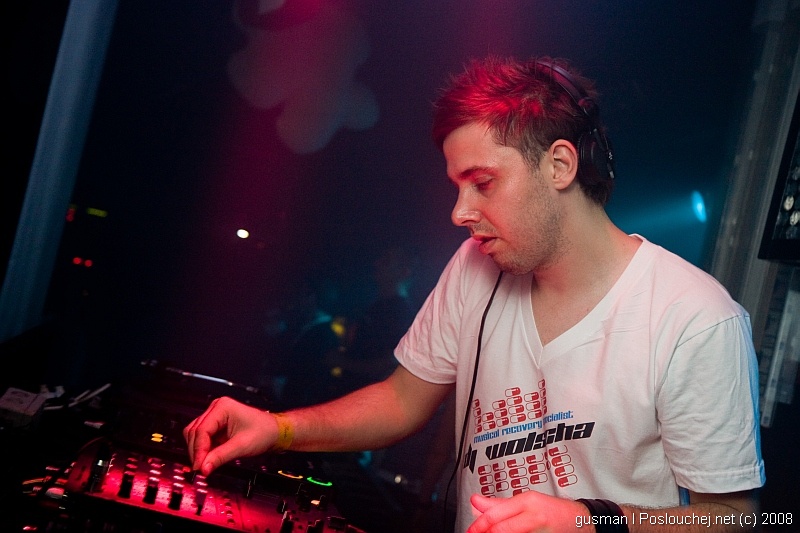 REHAB PRESENTS DJ SIMON.S - Pátek 10. 10. 2008