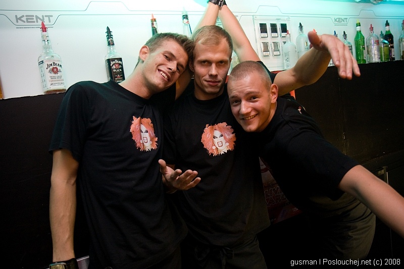 REHAB PRESENTS DJ SIMON.S - Pátek 10. 10. 2008