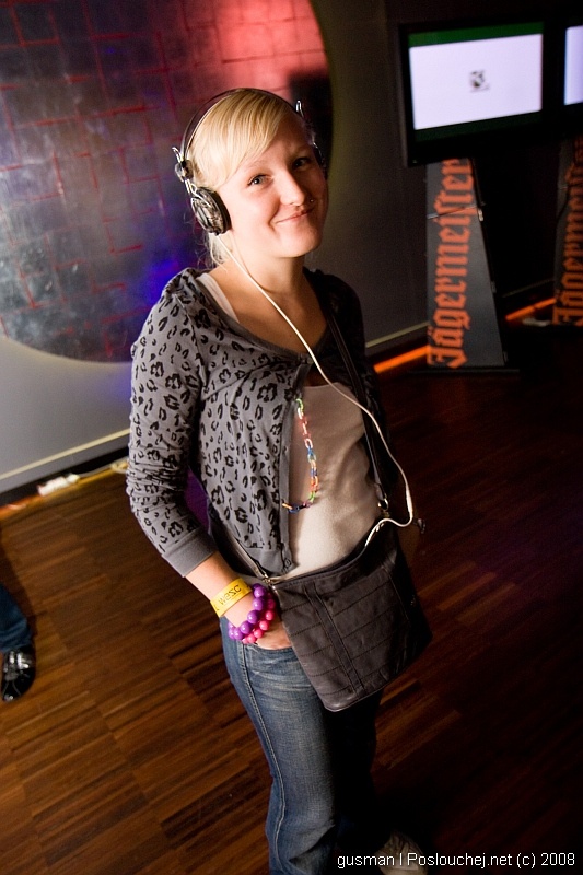 WESC HEADPHONES NIGHT - Středa 15. 10. 2008