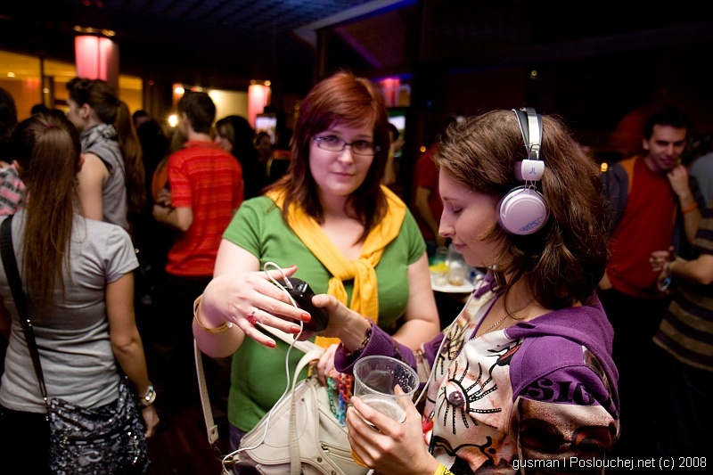 WESC HEADPHONES NIGHT - Středa 15. 10. 2008