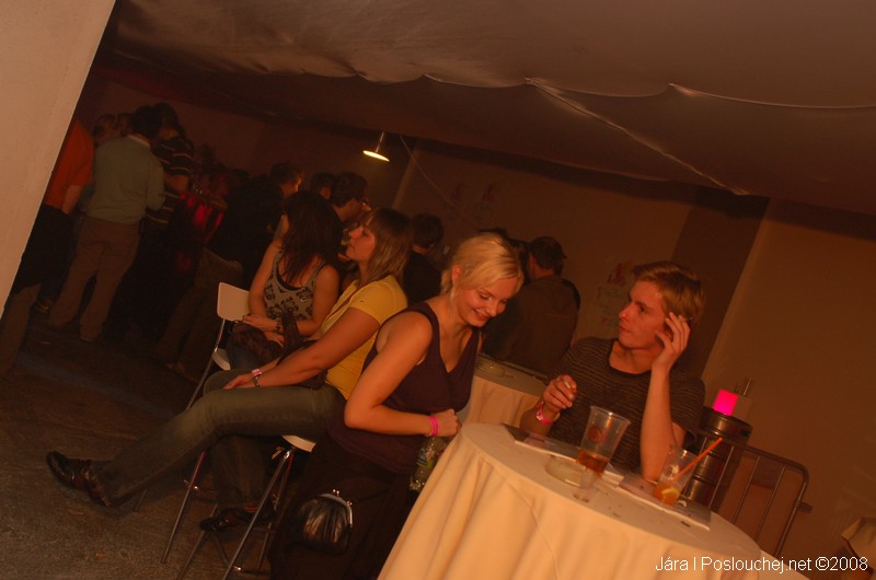 ELECTRONIC BEATS - Pátek 14. 11. 2008