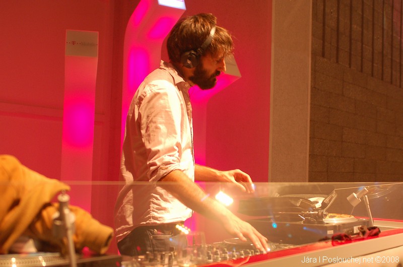 ELECTRONIC BEATS - Pátek 14. 11. 2008