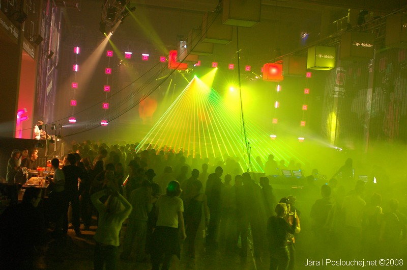 ELECTRONIC BEATS - Pátek 14. 11. 2008