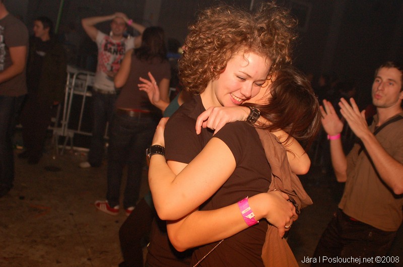 ELECTRONIC BEATS - Pátek 14. 11. 2008