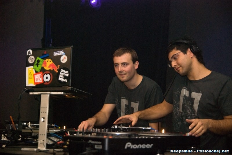 ELECTRONIC BEATS - Pátek 14. 11. 2008