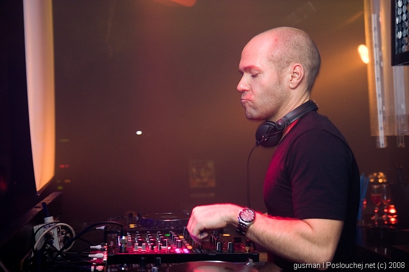REHAB PRESENTS MARTIN ROTH (DE) - Pátek 14. 11. 2008