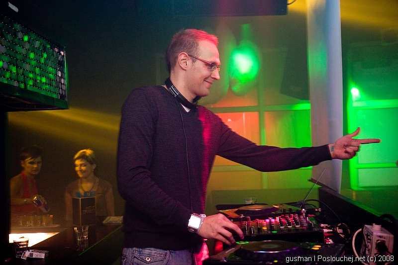 REHAB PRESENTS MARTIN ROTH (DE) - Pátek 14. 11. 2008