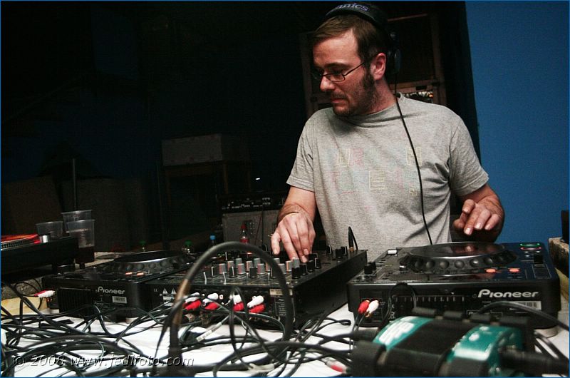 DAVE CLARKE PARTY - Pátek 21. 11. 2008
