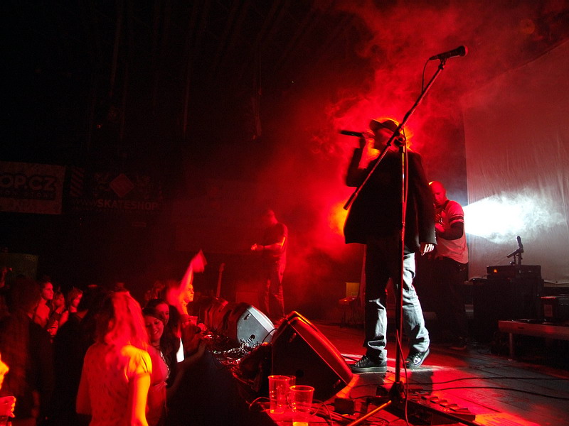 Koncert: SKYLINE - Středa 3. 12. 2008