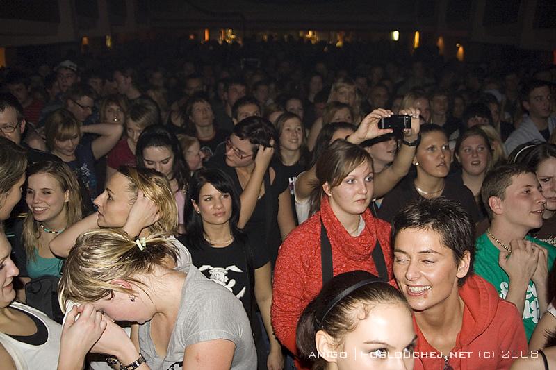 Koncert: SKYLINE - Čtvrtek 4. 12. 2008