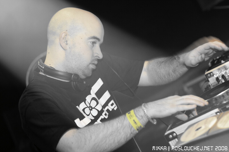 E-MOTION - Pátek 5. 12. 2008