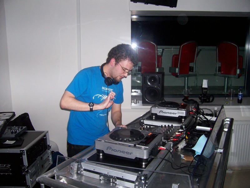 CZECH THIS FUTURE 3: FROM OLD SCHOOL TO NEW STYLE - Sobota 13. 12. 2008