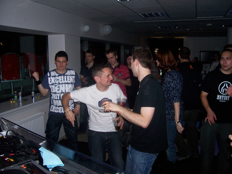 CZECH THIS FUTURE 3: FROM OLD SCHOOL TO NEW STYLE - Sobota 13. 12. 2008