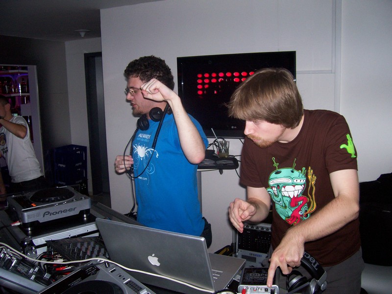 CZECH THIS FUTURE 3: FROM OLD SCHOOL TO NEW STYLE - Sobota 13. 12. 2008