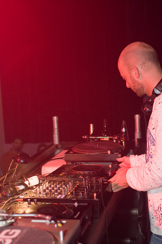  ELEKTRA - Pátek 12. 12. 2008