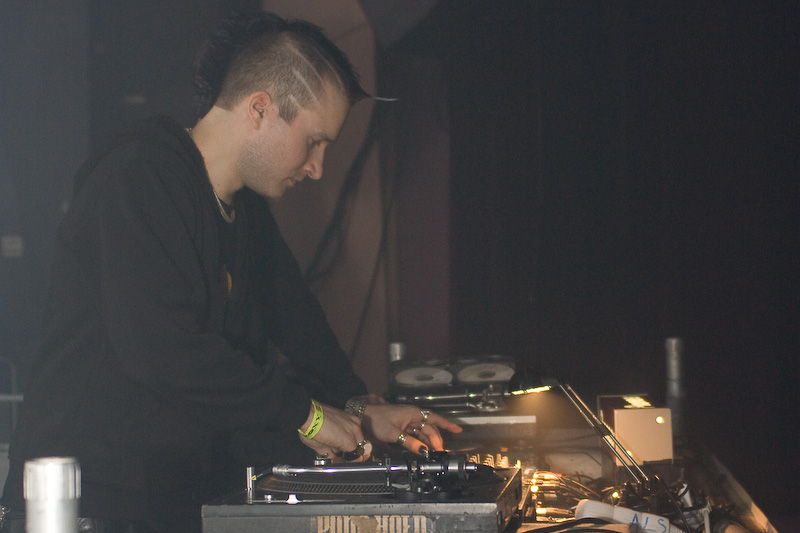  ELEKTRA - Pátek 12. 12. 2008