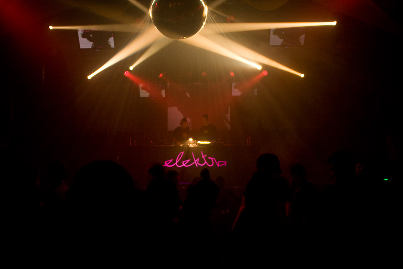  ELEKTRA - Pátek 12. 12. 2008