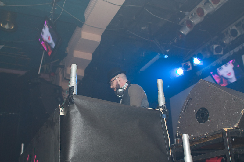 ELEKTRA - Pátek 12. 12. 2008