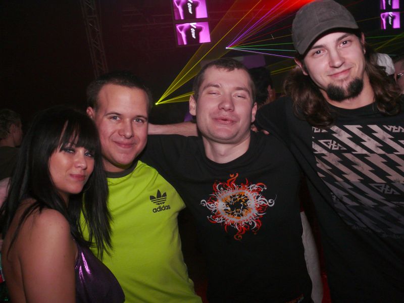 ELECTRONIC CONNECTION - Pátek 19. 12. 2008