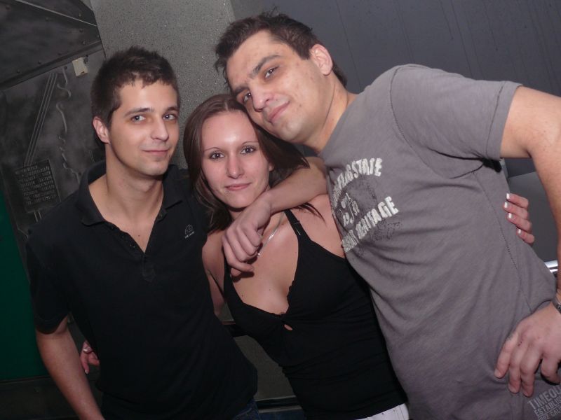 ELECTRONIC CONNECTION - Pátek 19. 12. 2008