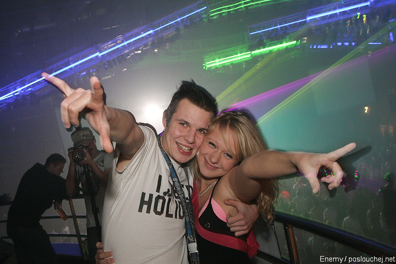 ELECTRONIC CONNECTION - Pátek 19. 12. 2008