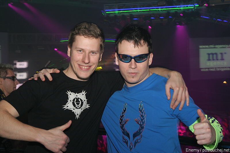 ELECTRONIC CONNECTION - Pátek 19. 12. 2008