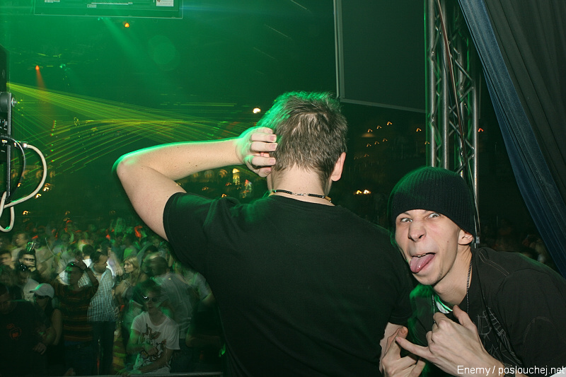 ELECTRONIC CONNECTION - Pátek 19. 12. 2008